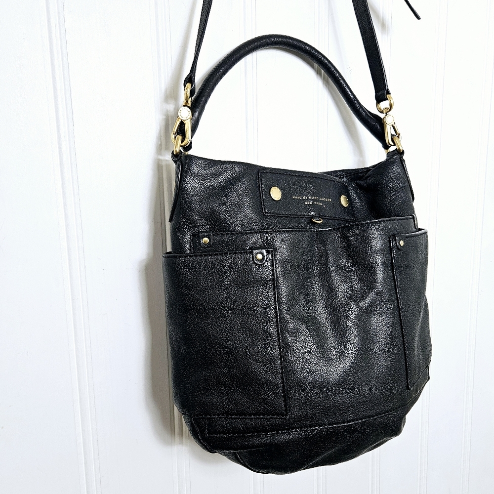 Marc by Marc Jacobs Black Goat Leather Hobo Crossbody Bag Zip Slouchy